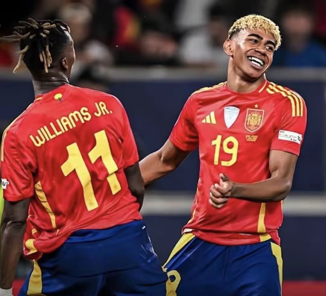 冲刺阶段葡萄牙体育调整名单以备德甲，状态回暖环节打磨，球迷炸锅，赛季目标并未改变的简单介绍